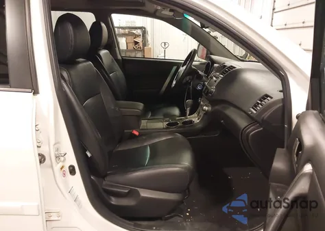 2013 Toyota Highlander Se V6 из США, поврежденный, VIN 5TDBK3EH2DS177803